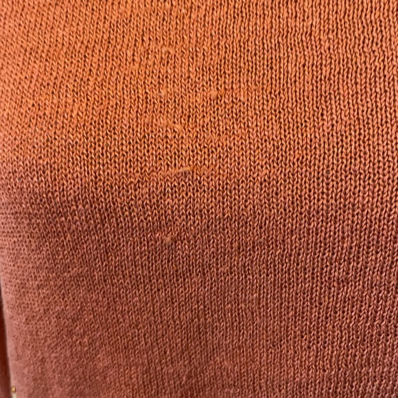 Ladies embroidered top - Picture 7 of 10